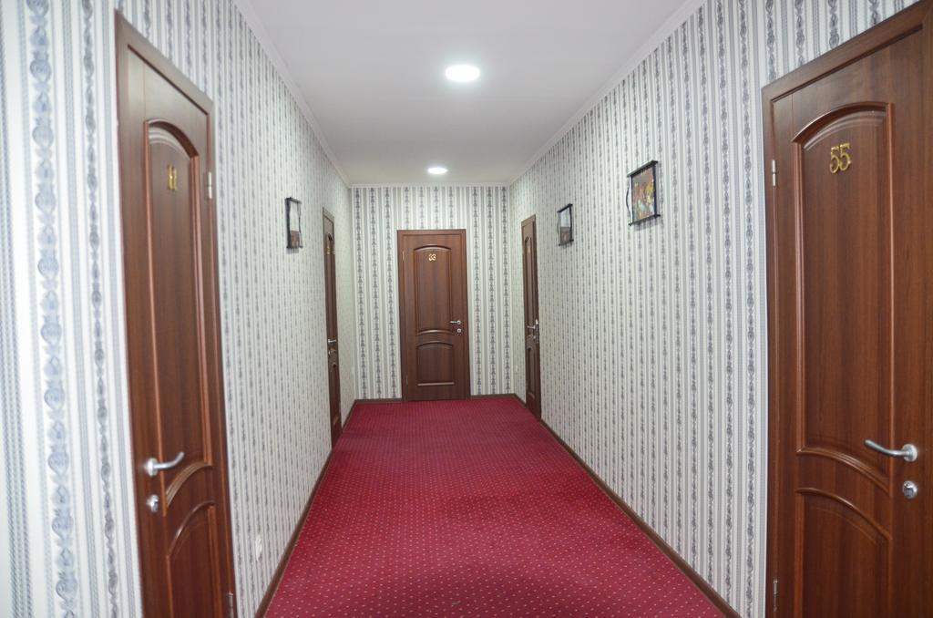 Dream Hotel Chişinău Extérieur photo