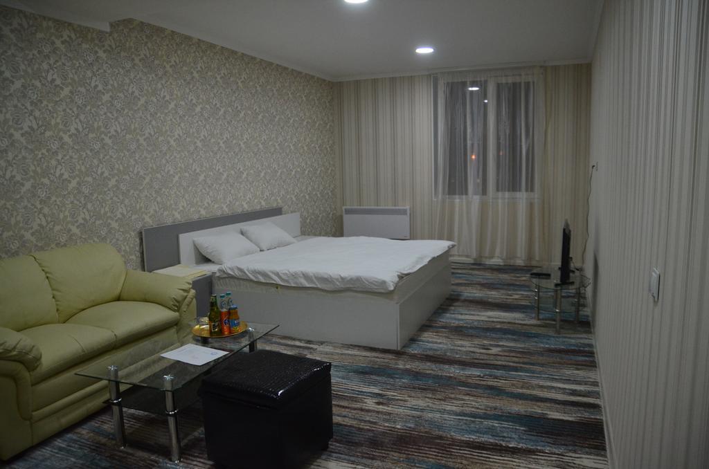 Dream Hotel Chişinău Extérieur photo