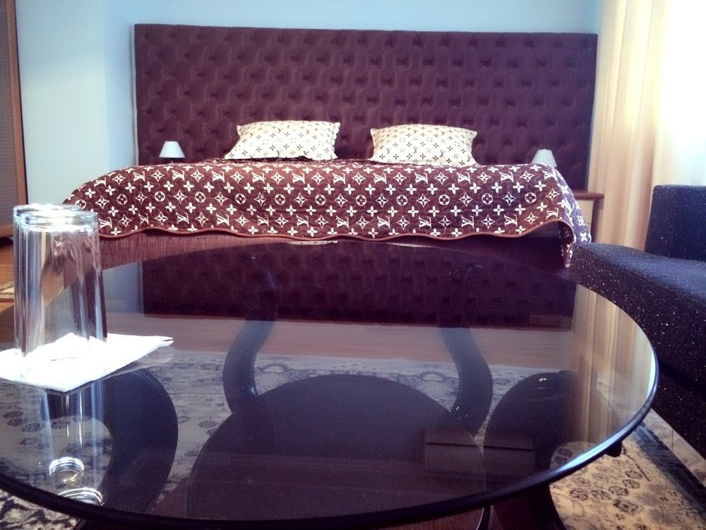 Dream Hotel Chişinău Extérieur photo